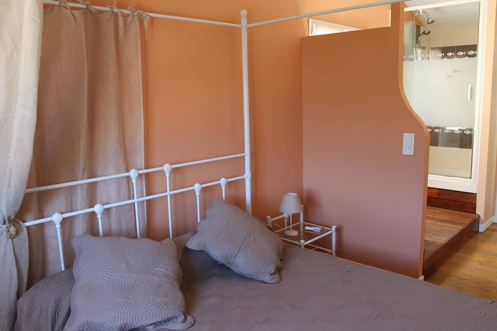 Maison 8 personnes vue mer, avec jardin clos et accès à la plage à pied, wifi in Propriano, Arrondissement de Sartène