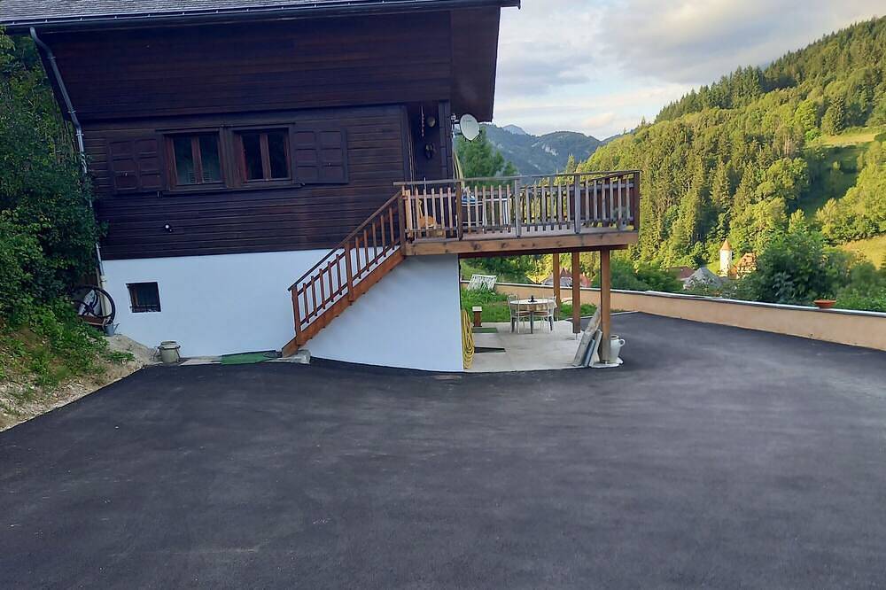 Appartement entier, Le chant de la rivière en Chartreuse in Saint-Pierre-d'Entremont, Isère