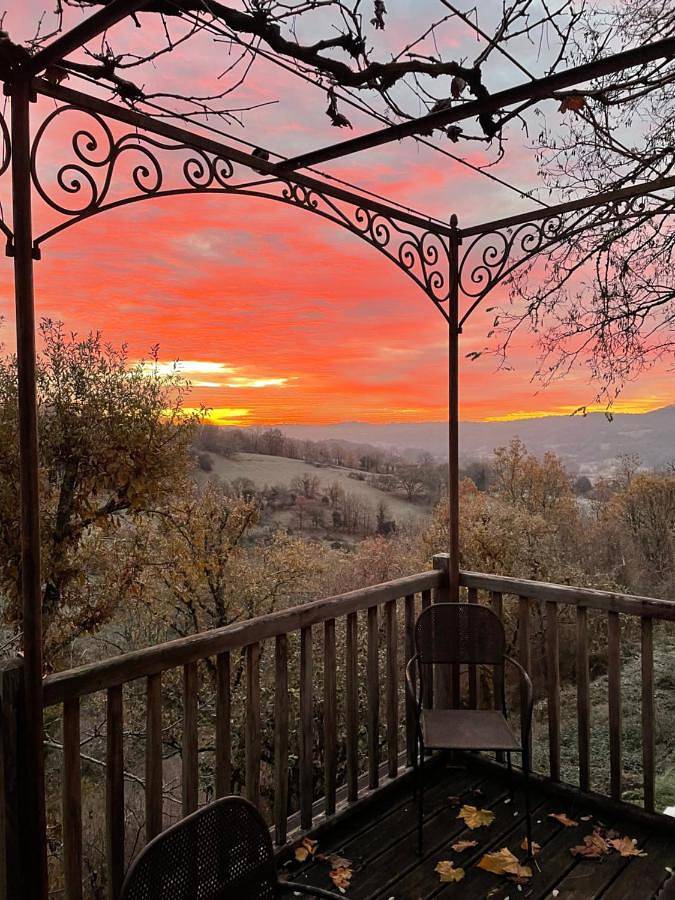 Gîte pour 2 personnes, avec piscine ainsi que jardin et terrasse à Boussac (Lot) - 4