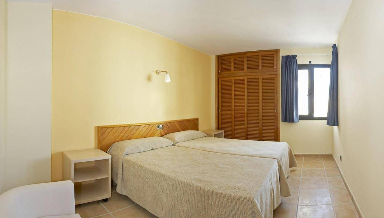 Appartement entier, Apartamentos San Francisco in Ocean Beach Ibiza, Sant Antoni de Portmany