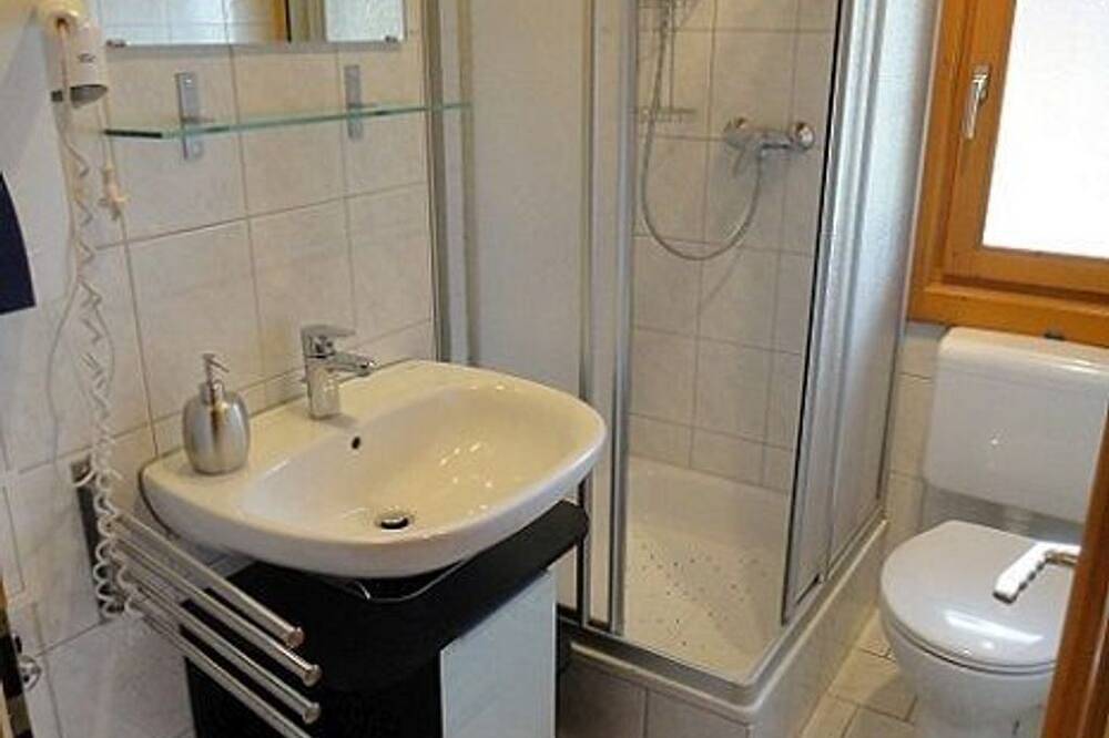 Ganze Wohnung, Ferienhaus mit überdachter Terrasse - Naturerlebnisdorf Stamsried im in Stamsried, Ostbayern