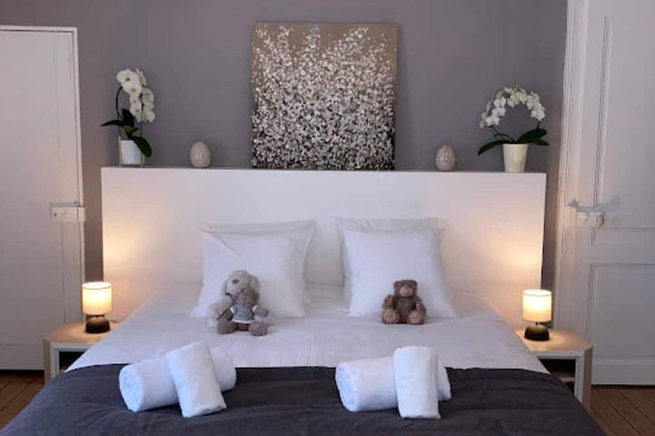 Location de vacances pour 13 personnes, avec jardin et jacuzzi dans Bruyères - 4