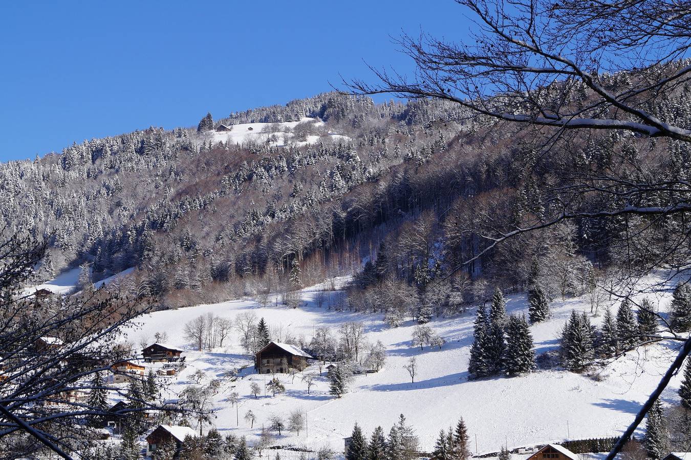 Appartement De Vacances pour 8 Personnes dans Les Clefs, Région d'Annecy