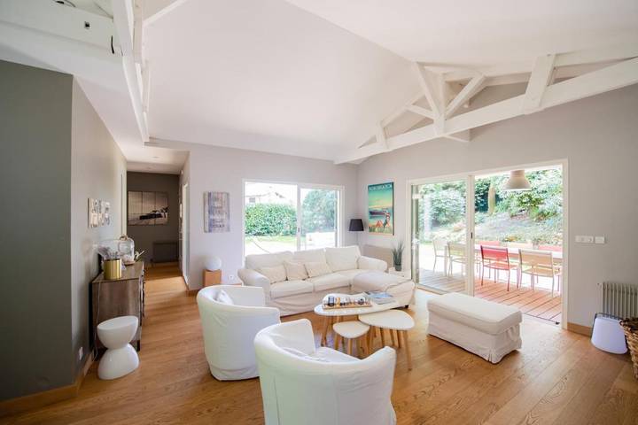 Location de vacances pour 8 personnes, avec jardin dans Thalazur (Arcachón) - 4