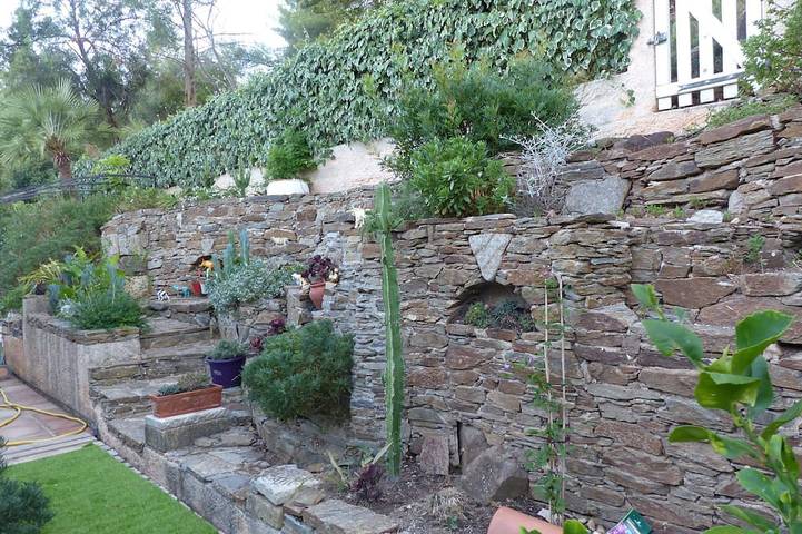 Logement zen sur la colline aux mimosas in Hyeres, Parc national de Port-Cros