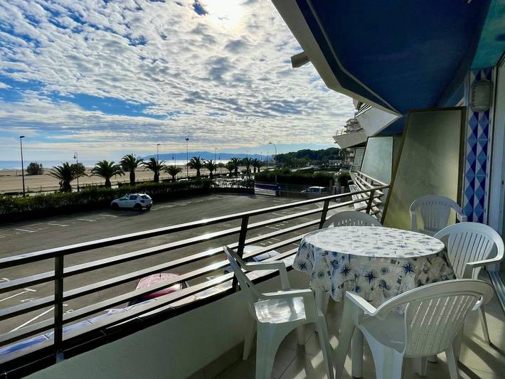 Apartamento entero, Apartamento familiar en L'Estartit con vista al mar y aparcamiento in L' Estartit, Estartit