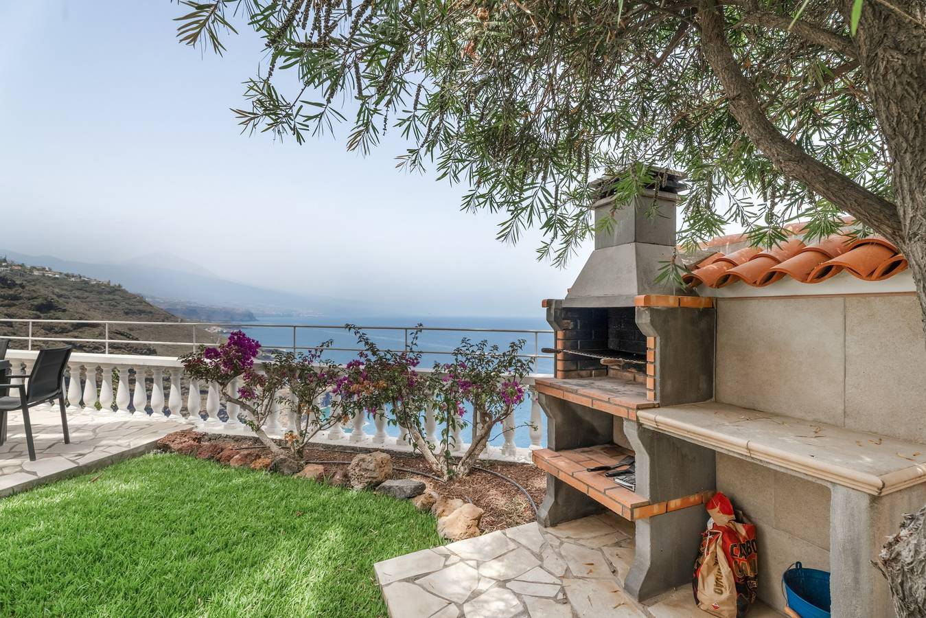 Pool house with dream view in El Sauzal, Tenerife Norte