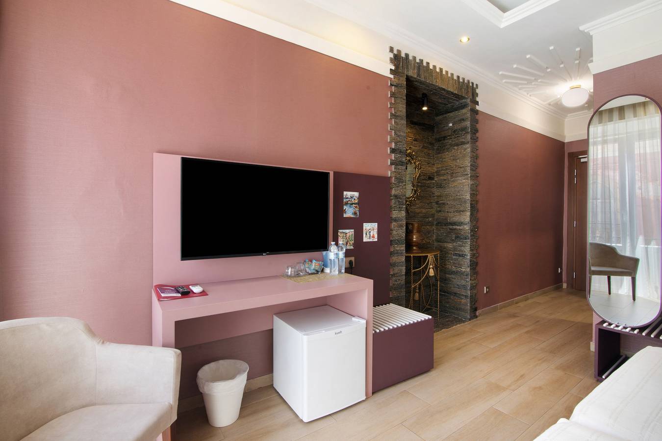 Zimmer 'Quarto Twin Comfort Plus 101' mit gemeinsamer Terrasse, Wlan und Klimaanlage in São Pedro, Faro