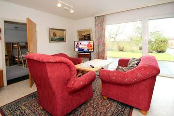 Ferienhaus für 5 Personen, mit Garten und Pool in Ostfriesland