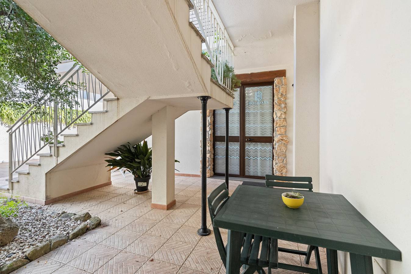 Entire apartment, Apartment '2' with Shared Garden, Wi-Fi and Air Conditioning in Cabras, Stagno di Càbras