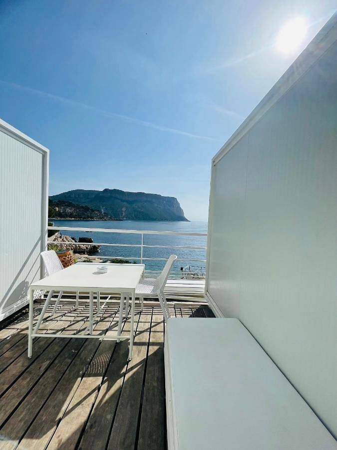 Hôtel pour 3 personnes, avec balcon et sauna dans Plage Du Bestouan Cassis - 3
