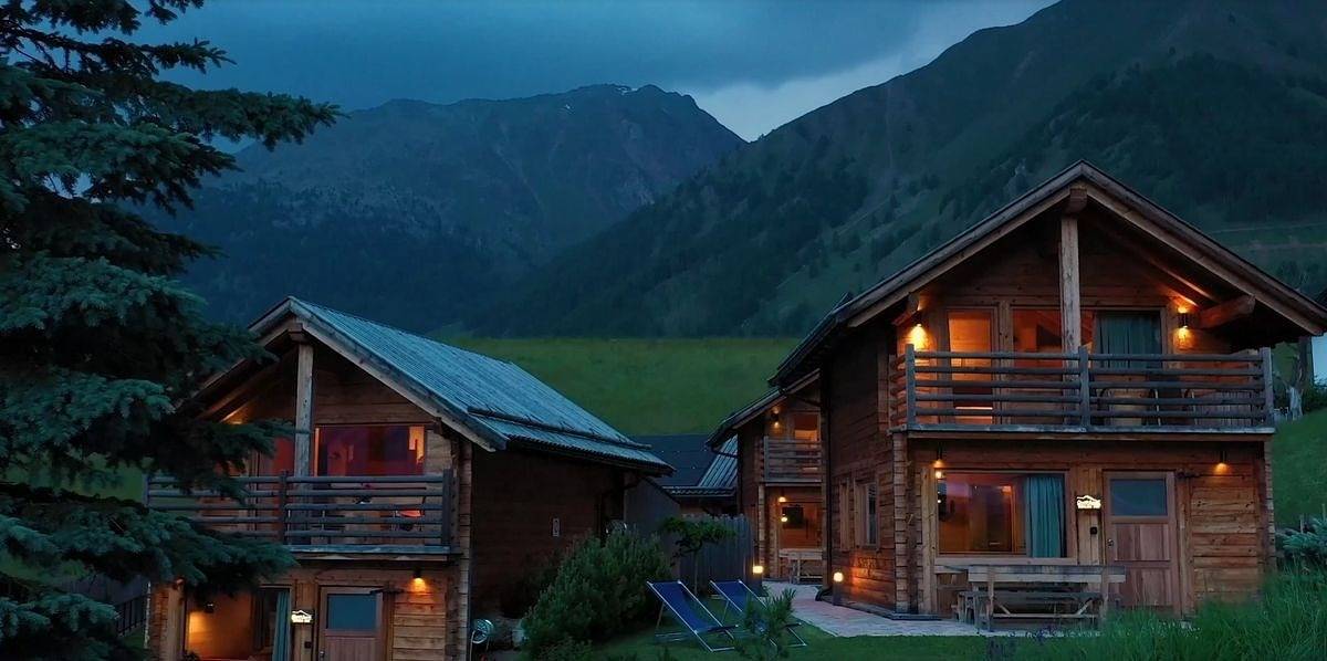 Südtirol Chalets Lagaun-Luxuriöse Chalets mit privater Sauna by Fewo-Plan in Vernagt, Schnals