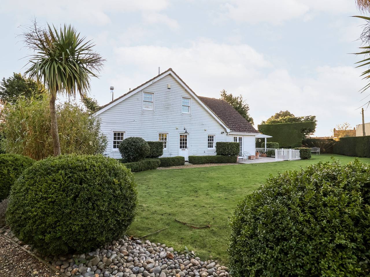 Lampland House in Walberswick, Sunrise Coast