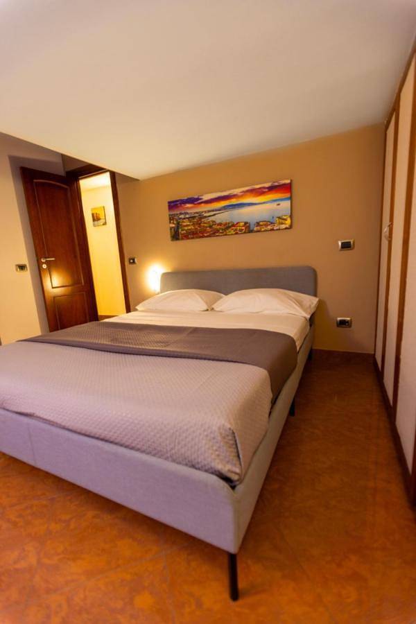 Casa vacanza per 5 persone, con balcone a Napoli