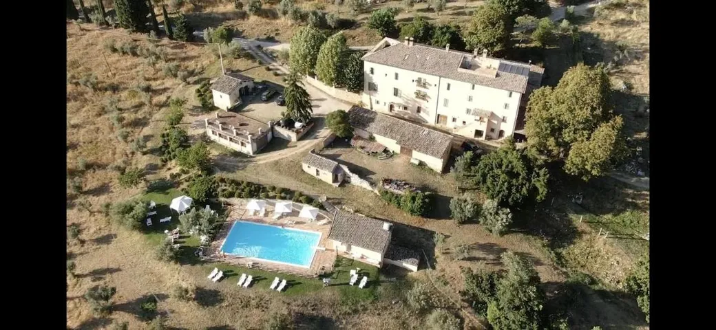 Alloggio in famiglia per 2 persone, con piscina e giardino nonché panorama - 1