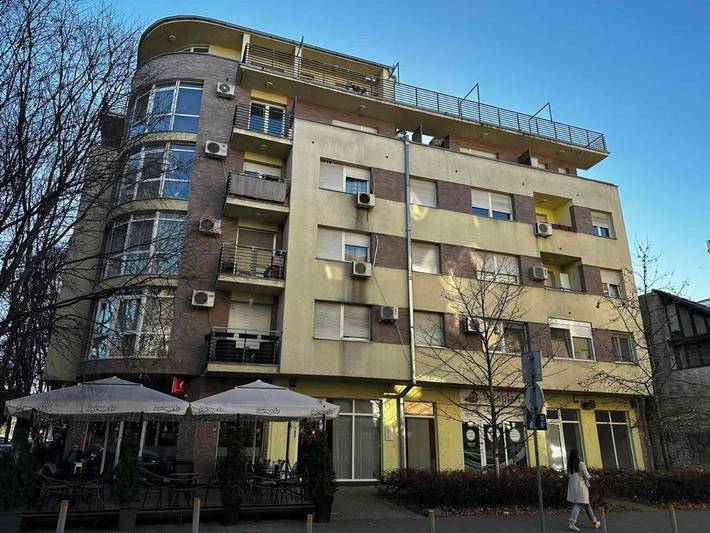 Gîte pour 6 personnes, avec balcon à Novi Sad