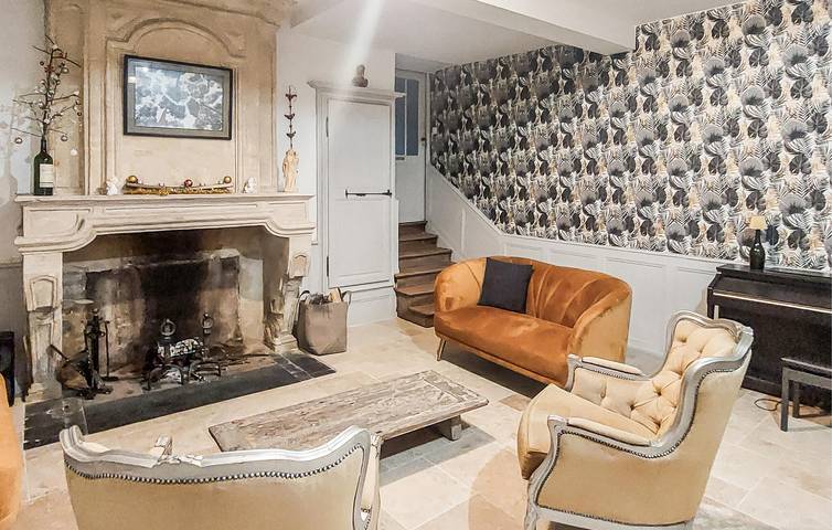 Appartement confortable en bord de mer avec Wi-Fi, à 1 km de l'île de Mijema in La Réole, Région de Langon