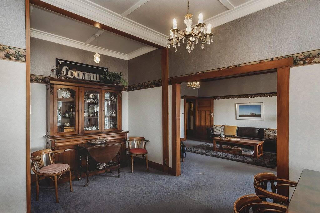 Luxurious Heritage Home in New Plymouth in New Plymouth, Taranaki