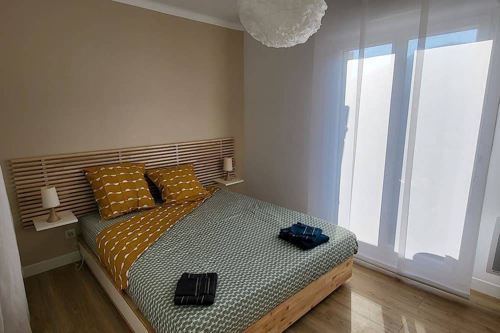 Ganze Wohnung, Very pleasant apartment 5 minutes from the sea in La Côte Vermeille, Cerbère
