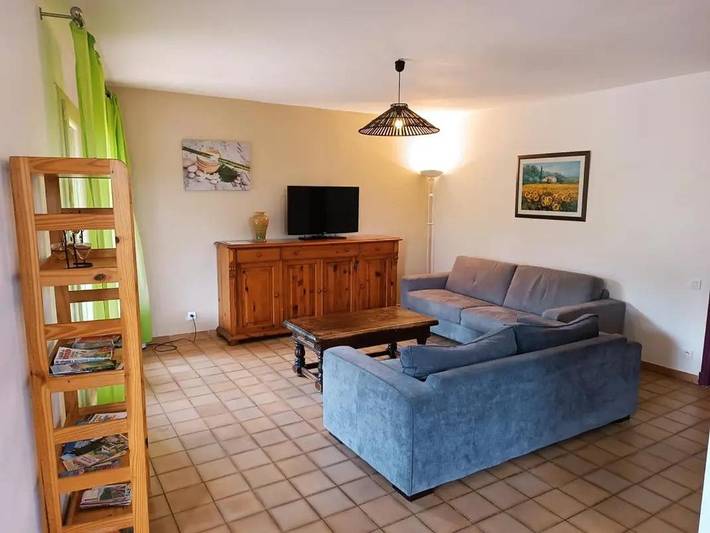 Apartamento de vacaciones para 6 personas, con sauna y terraza además de piscina y jacuzzi - 1