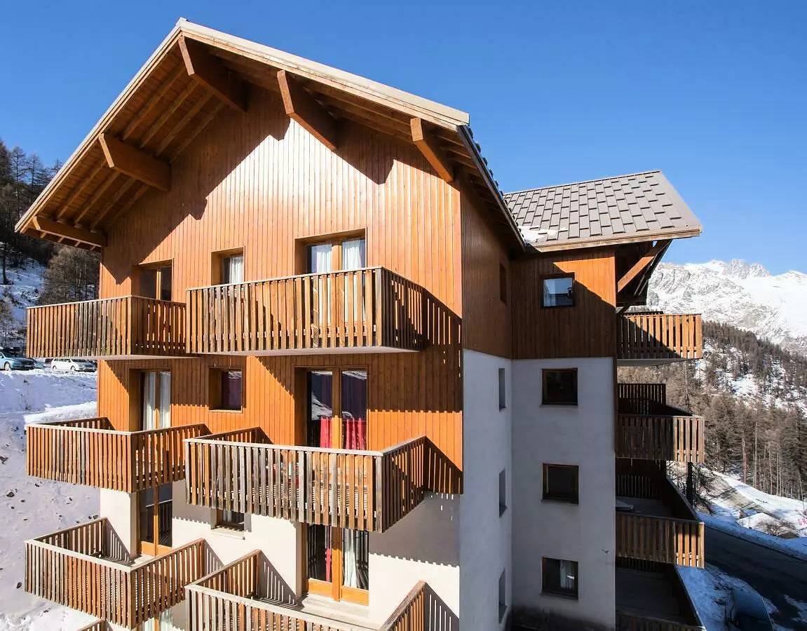 Apartamento entero, Apartamento Confort de 2 dormitorios (6 personas) in Puy-Saint-Vincent, Parque Nacional de los Ecrins