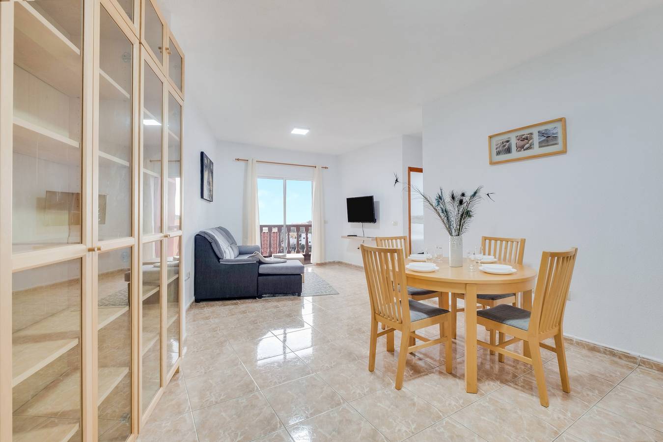 Appartement entier, Appartement près de Santa Cruz avec terrasse sur le toit, jacuzzi, vue mer et Wi-Fi in El Sobradillo, Santa Cruz de Tenerife