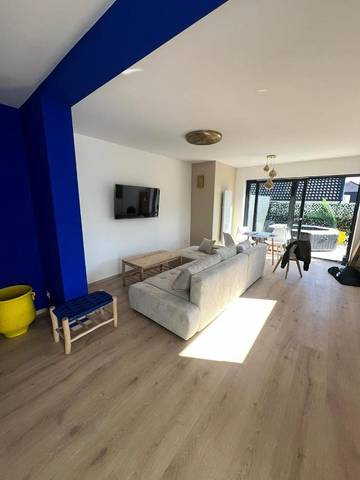 Gîte pour 4 personnes, avec vue et terrasse à Mittelhausbergen