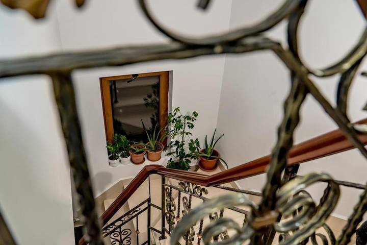 Maison d’hôte pour 2 personnes, avec jardin ainsi que terrasse et jacuzzi à Bucarest - 3