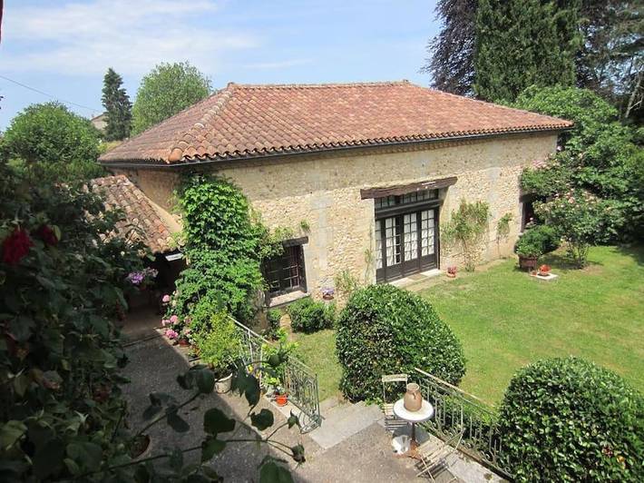Location de vacances pour 5 personnes, avec vue et jardin à Champcevinel - 4