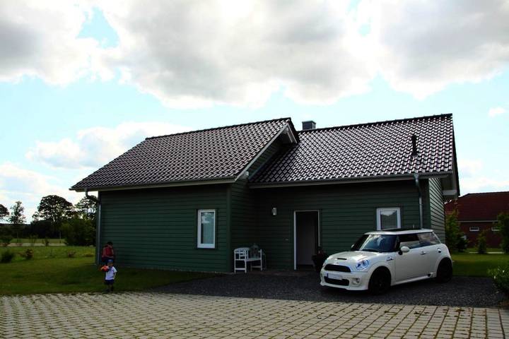 Ferienhaus für 4 Personen, mit Terrasse und Garten sowie Ausblick