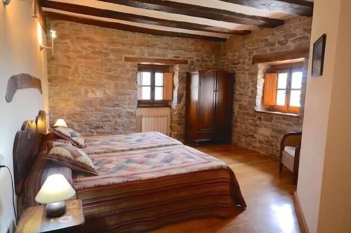 Casa Rural Leciaga für 13 personen in Azanza, Goñi