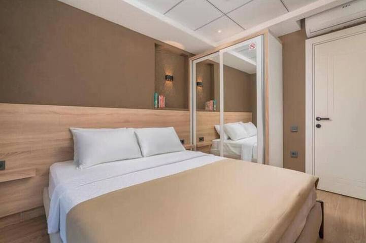 Ganze Wohnung, Modern & Cozy Apartment with Pool – Steps from Lara Beach in Antalya, Provinz Antalya
