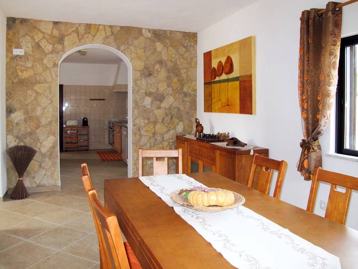 Ferienhaus für 6 Personen, mit Terrasse und Garten in Lagoa - 4