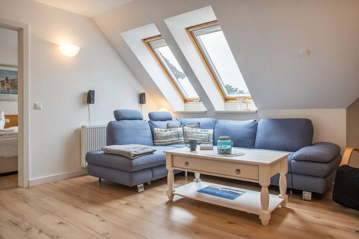 Ferienwohnung für 4 Personen, mit Balkon in Zempin