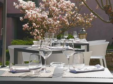 Hôtel pour 2 personnes, avec terrasse et jardin à Mercurey