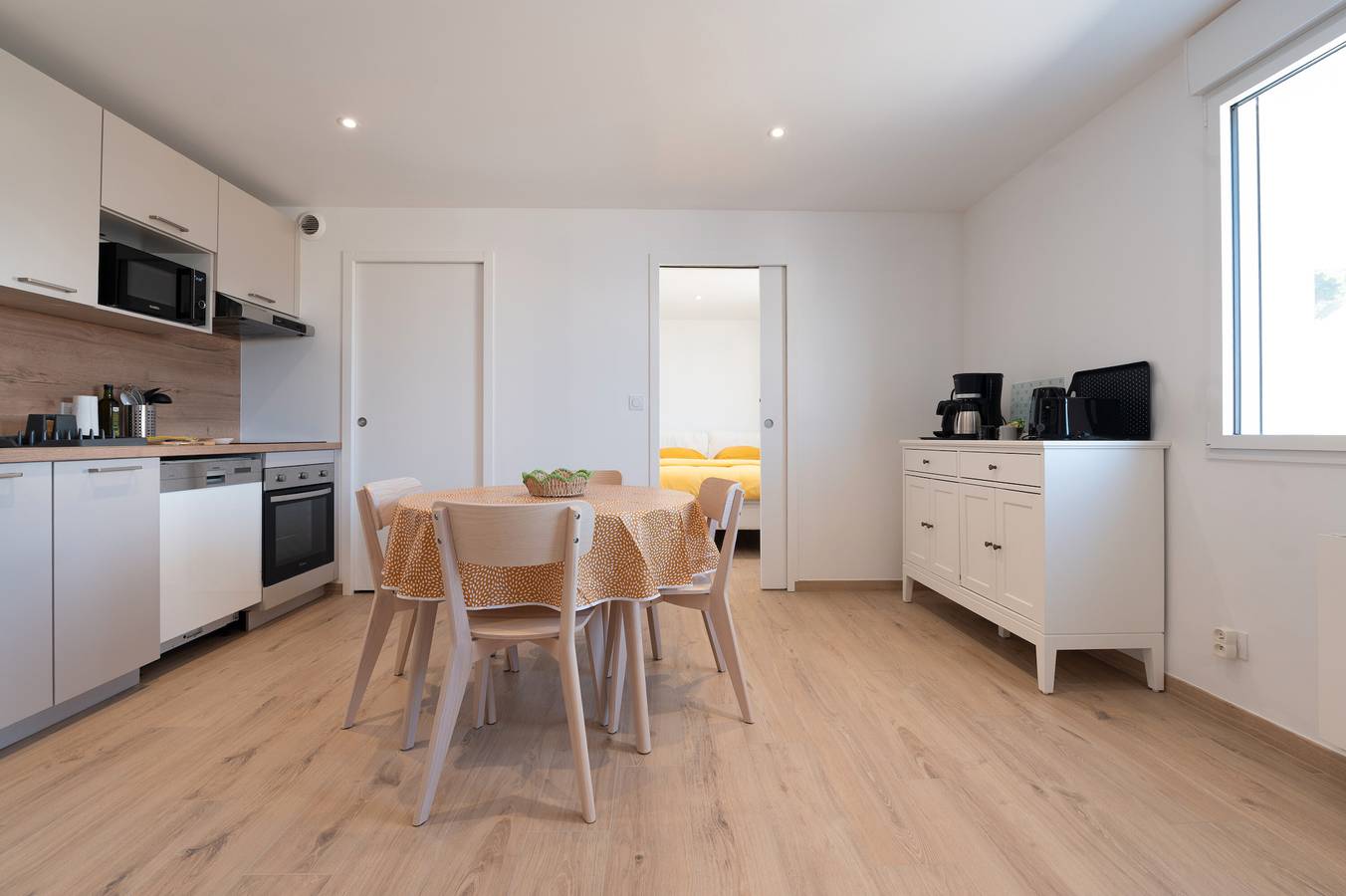 Ganze Wohnung, Appartement 'Tribord' mit privatem Garten und Wlan in Arzon, Côte des Mégalithes