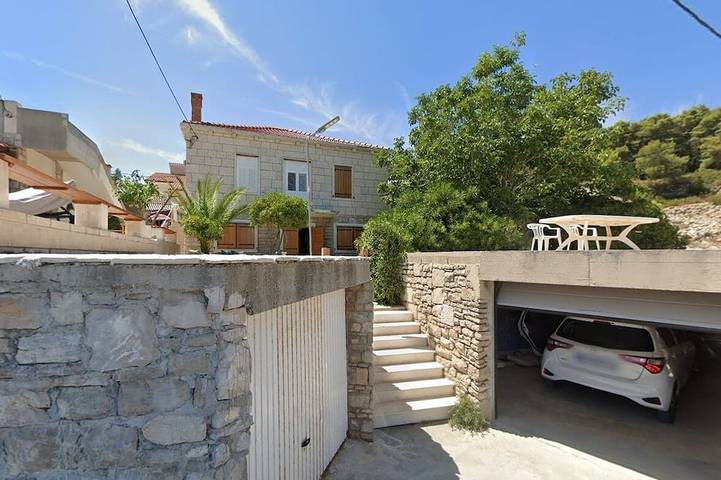 Ganze Wohnung, Studio Appartement am Strand Stomorska, Solta in Necujam, Solta