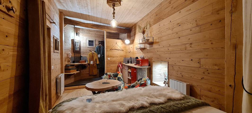 Chambre d’hôte pour 2 personnes, avec Jacuzzi et Jardin dans le Doubs - 4