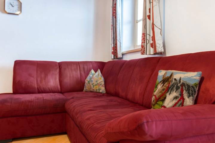 Ganze Wohnung, Ferienwohnung 'Ladinser Hof Reiterstube' mit Bergblick, Gemeinschaftsgarten und Wlan in Tiosels, Kastelruth