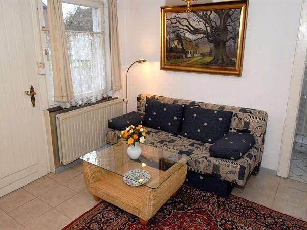 Ferienwohnung für 2 Personen, mit Terrasse und Garten in Tinnum - 2
