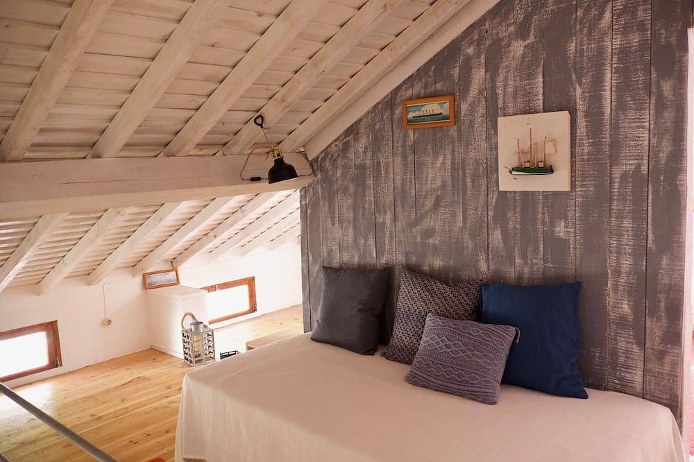 #Areas Houses 9, a House in the Azores in São Miguel Island, Furnas