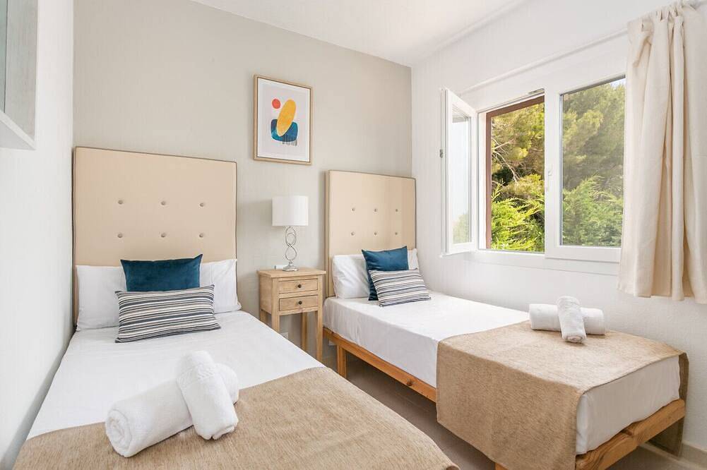 Entire apartment, Sunset Apartments, Sea views in San Jaime Mediterráneo, Alaior Municipality