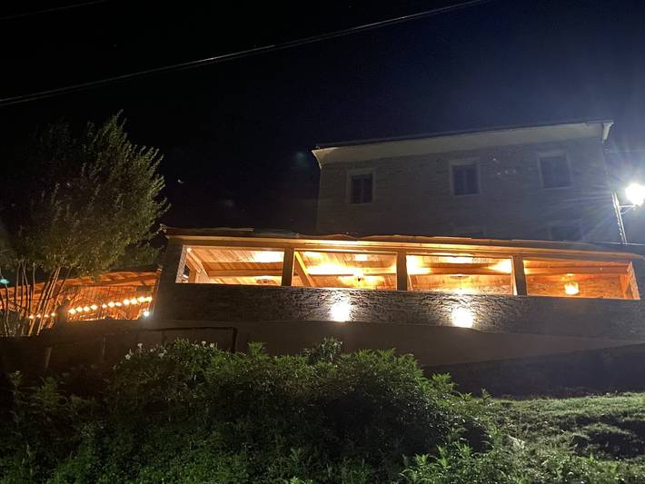 Chambre d’hôte pour 2 personnes, avec jardin à Verdèse