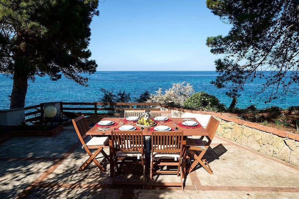 Exklusive Villa mit privatem Zugang zum Meer in Solanto, Santa Flavia