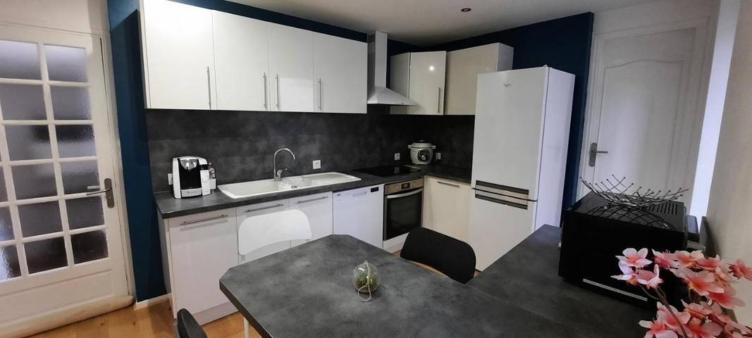 Location de vacances pour 6 personnes, avec terrasse à Vertaizon - 3