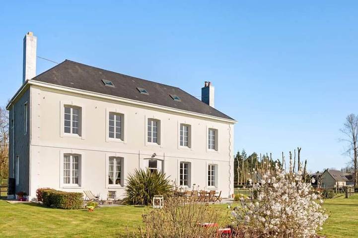 Location de vacances pour 13 personnes, avec Jardin à Saint-Vigor-d'Ymonville