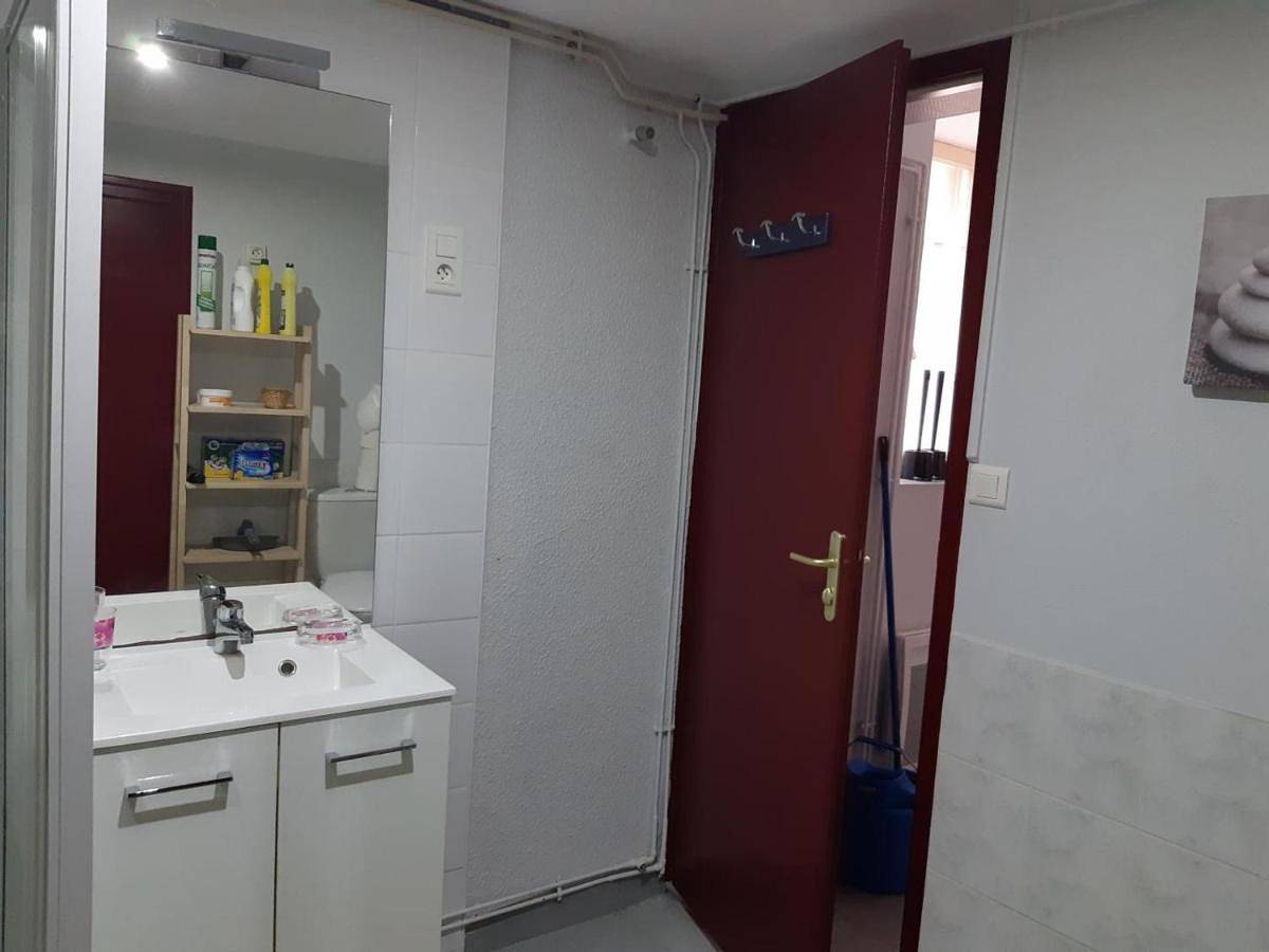 Fermette montagnarde à Lavoine - Animaux Admis - Fr-1-489-136 in Lavoine, Région de Vichy
