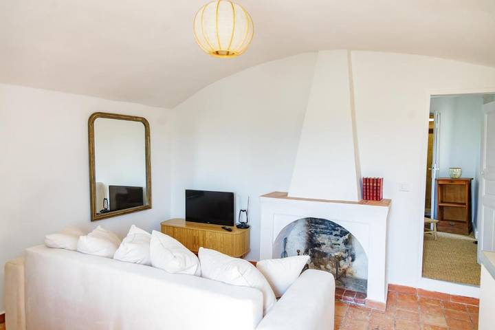 Gîte pour 5 personnes, avec piscine, animaux acceptés à Aghione - 4