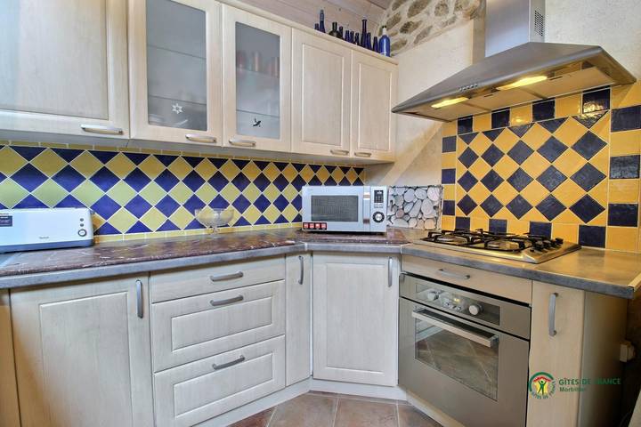 Gîte pour 4 personnes, avec jardin à Ploemel - 4