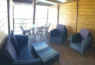 Gîte pour 3 personnes, avec piscine ainsi que vue et jardin à L'Étang-Salé